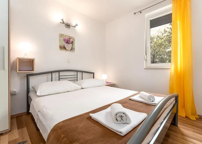 13907c Apartman Baška