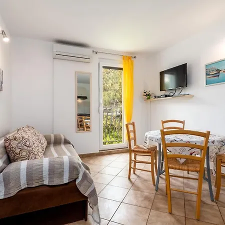 Apartman 13907c Baska (Krk)